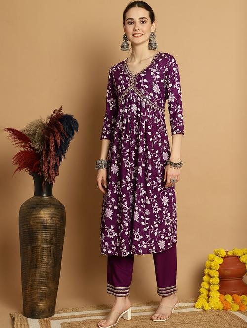 women purple v neck kurta pant set with dupatta - 21022582 - Standard Image - 0