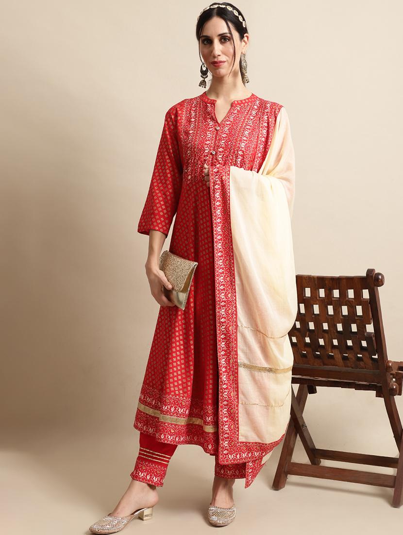 women red kurta pant set with dupatta - 21022603 - Zoom Image - 0