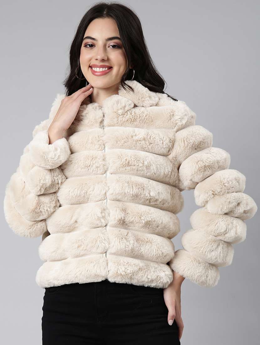 women long sleeved solid quilted jacket
