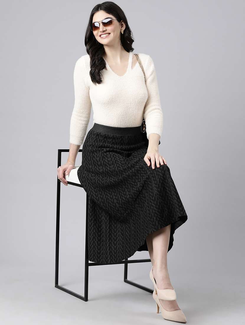 women mid-rise self-designed flared skirt - 21023379 -  Standard Image - 3