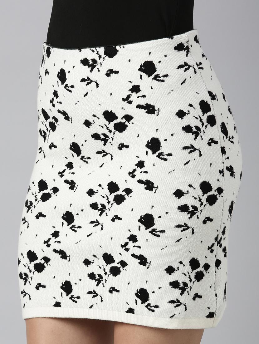 women mid-rise self-designed pencil skirt - 21023445 - Standard Image - 5