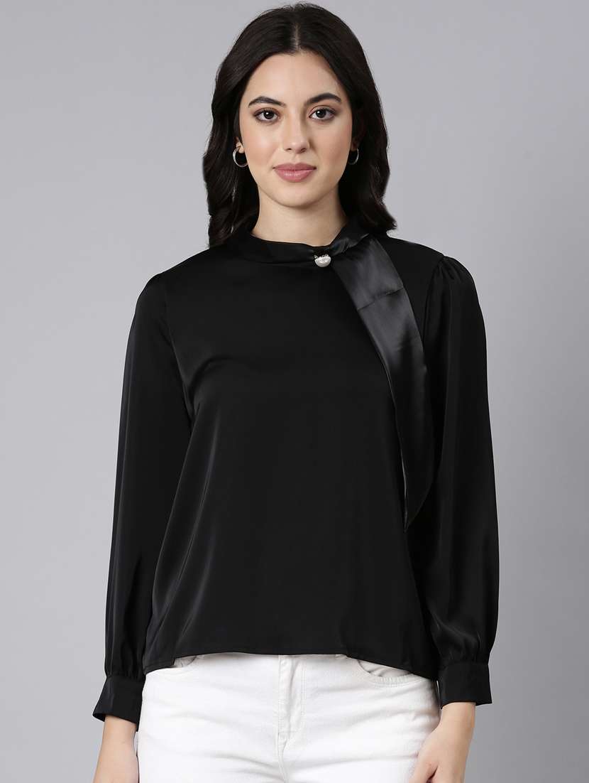 women solid color regular top