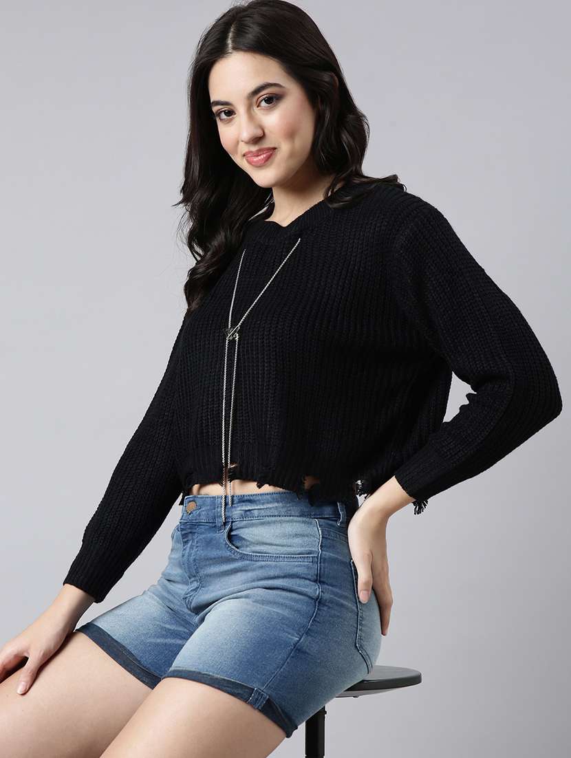 women black solids long sleeves crop top - 21023864 -  Standard Image - 3