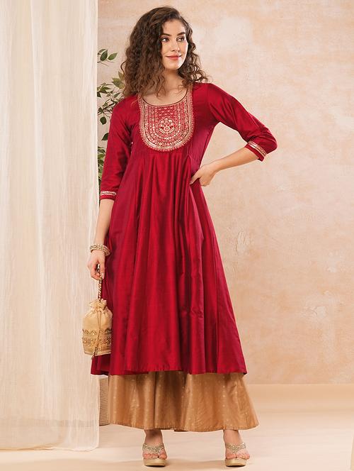 globus women red embroidered & sequinned yoke panelled anarkali kurta - 21025269 -  Standard Image - 0