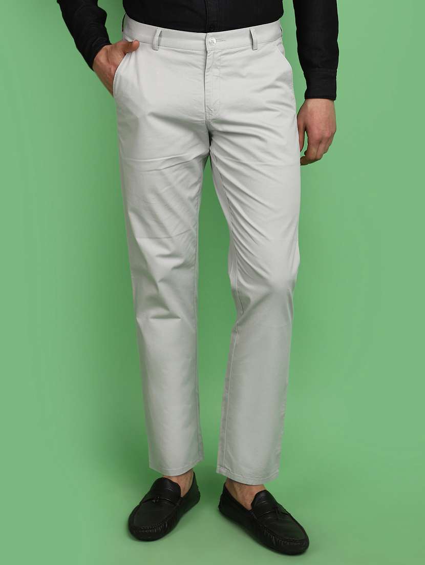 men solid full length chinos 