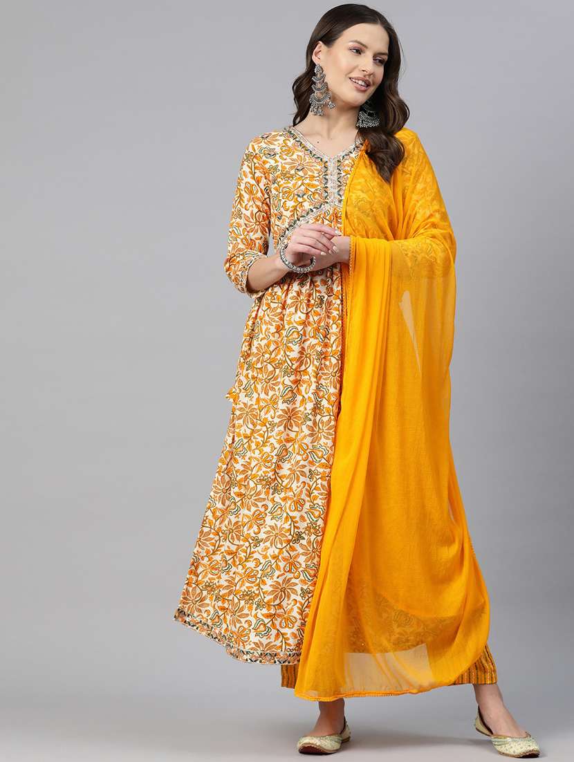 women three quarter sleeve kurta pant with dupatta set