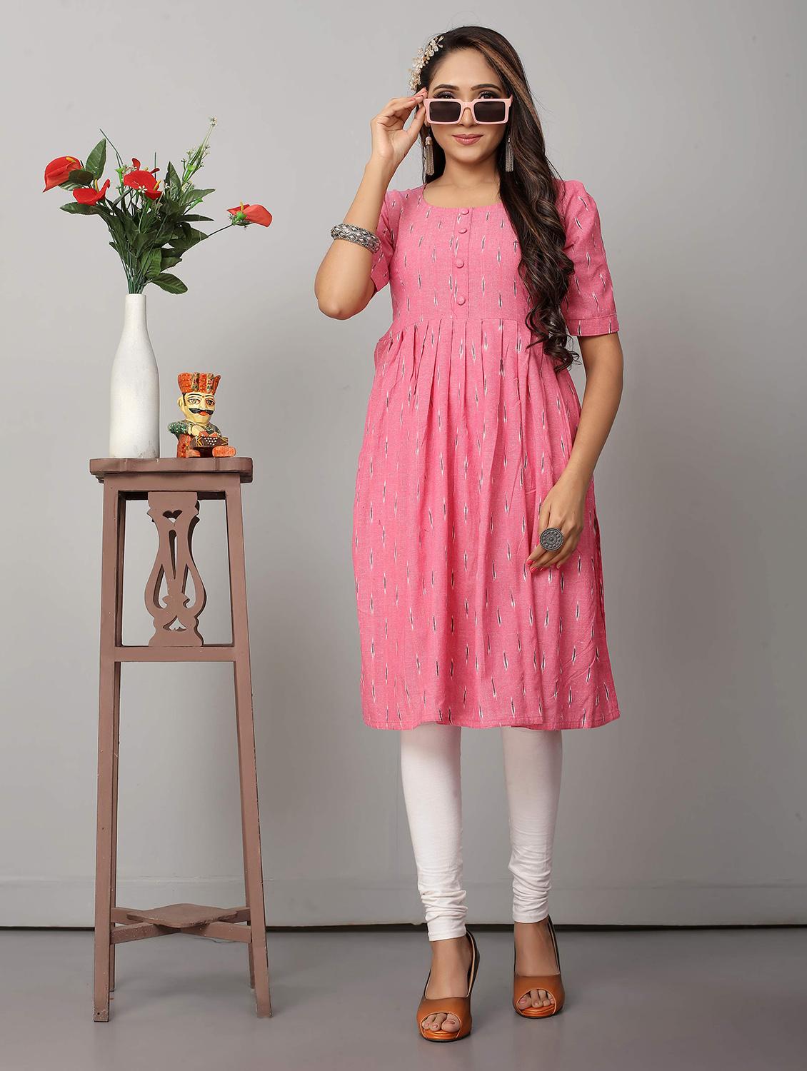 women pink round neck side slit kurta - 21031758 -  Zoom Image - 0