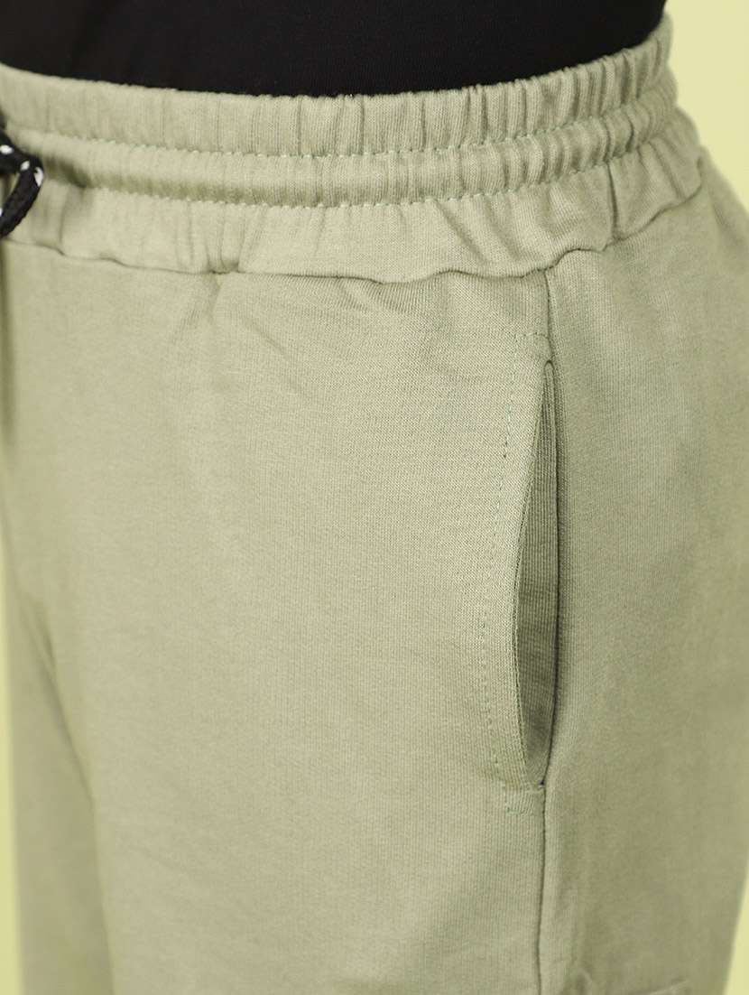 boy solid mid rise three fourth cargos - 21031819 -  Standard Image - 5