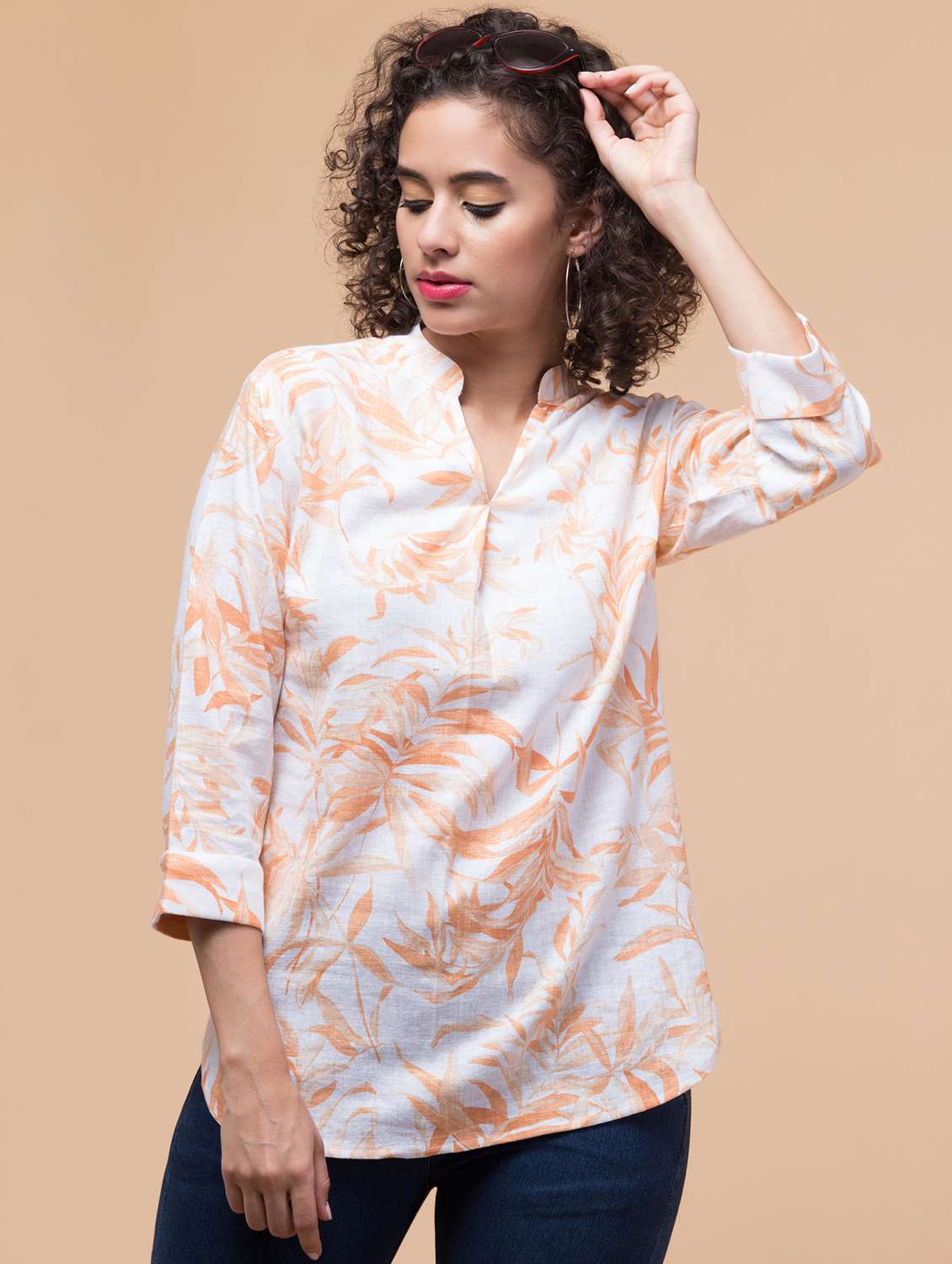 women tropical printed regular top - 21032529 - Standard Image - 5