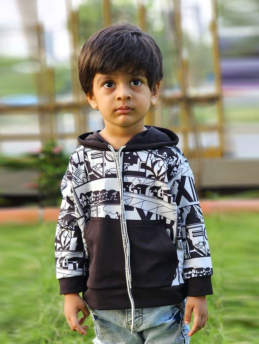 boys printed hooded t-shirt