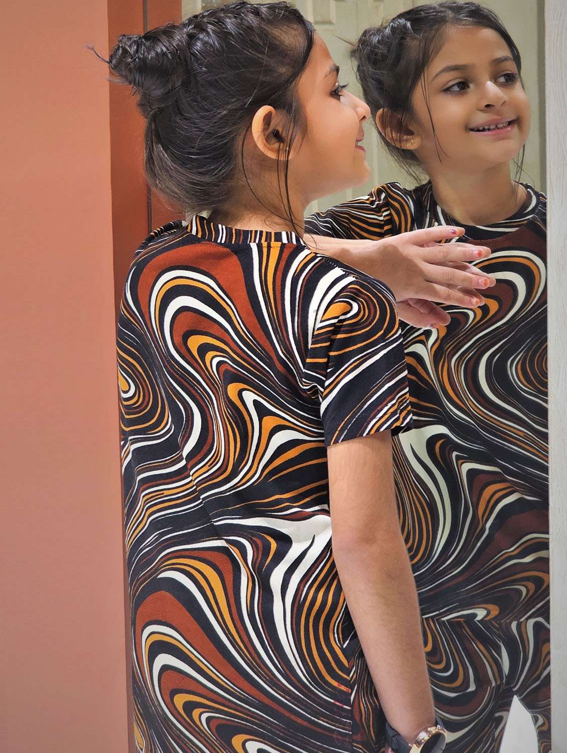 girls printed t-shirt and pajama set - 21033518 -  Standard Image - 3