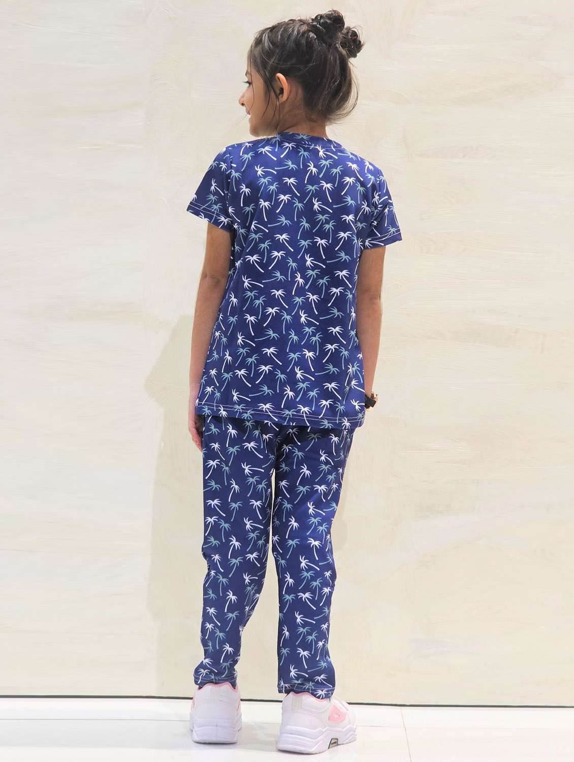 girls printed t-shirt and pajama set - 21033525 - Standard Image - 3