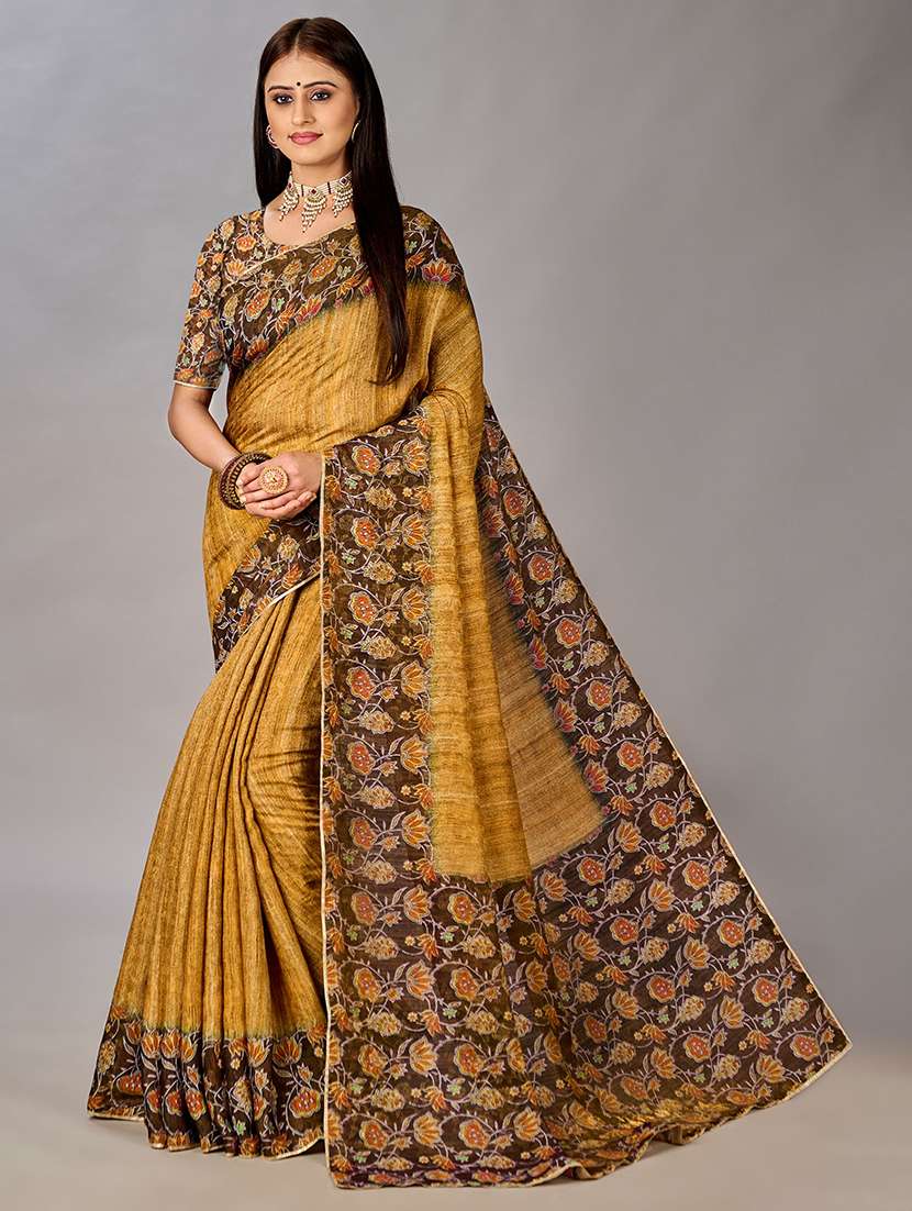 women floral printed bordered saree with blouse
