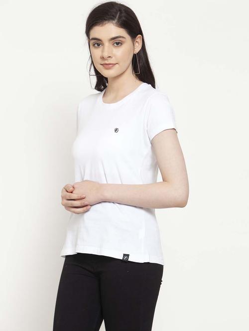 women round neck plain t-shirt - 21034563 -  Standard Image - 0