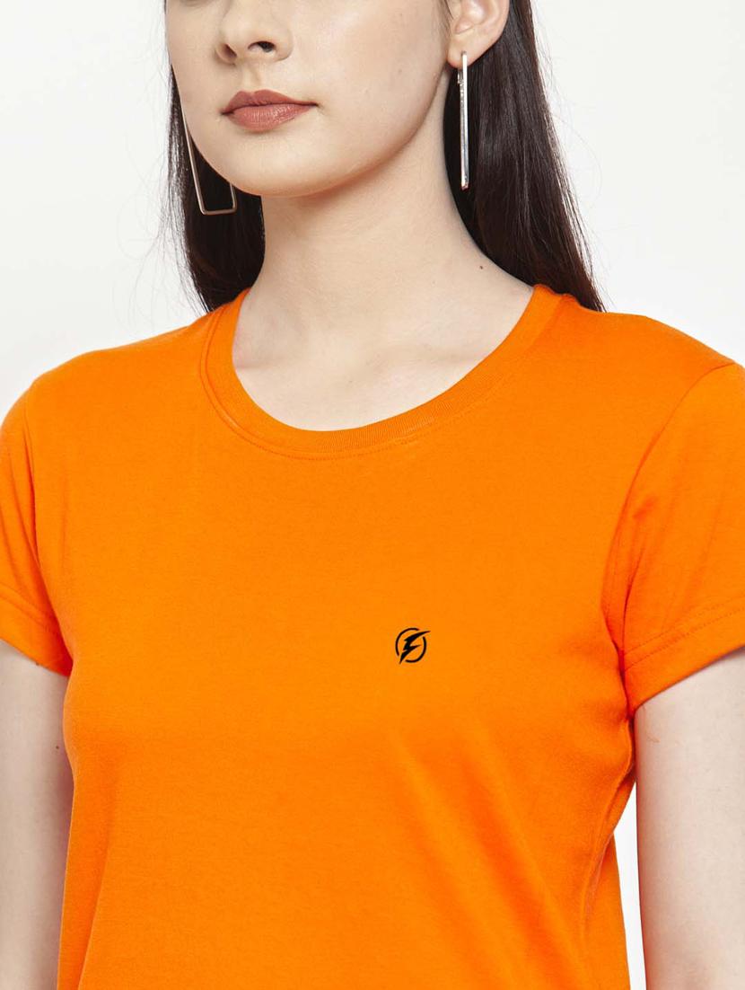 women round neck plain t-shirt - 21034568 - Standard Image - 3