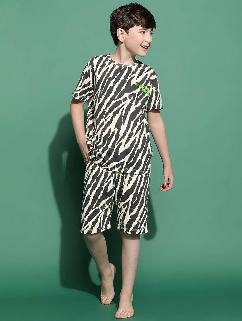 boys round neck printed nightwear shorts set 
