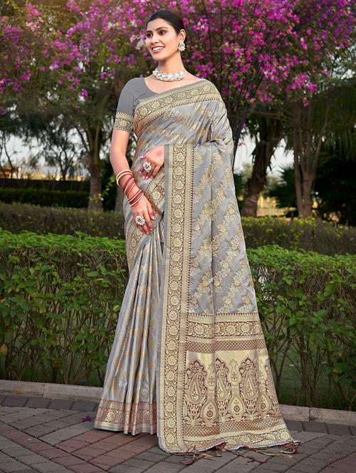 women self design banarasi saree with blouse - 21036471 - Standard Image - 0