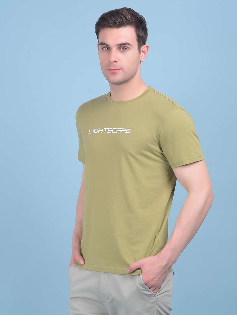 men round neck chest printed t-shirt