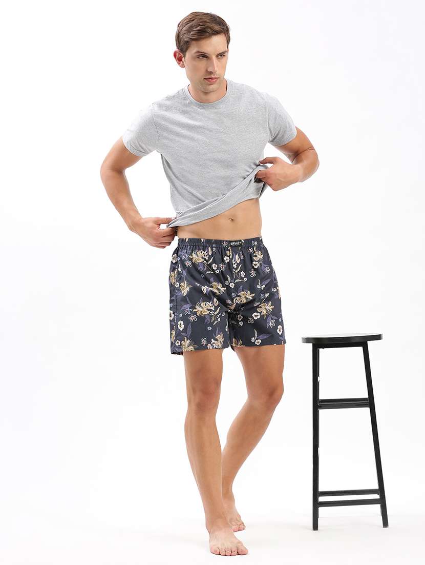 men mid rise printed boxer - 21056146 -  Standard Image - 3