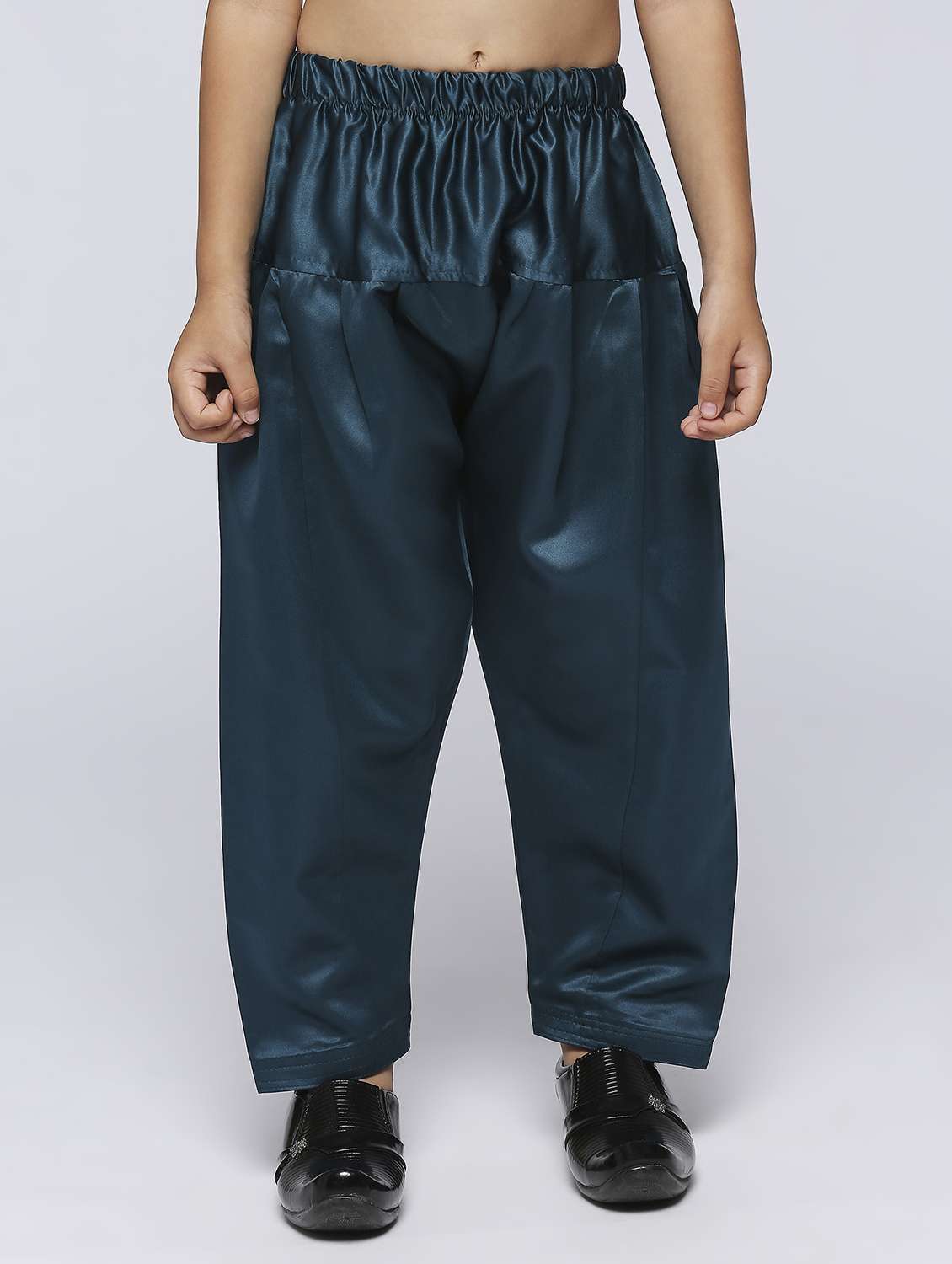 boys solid kurta & bottom set - 21057477 -  Standard Image - 3