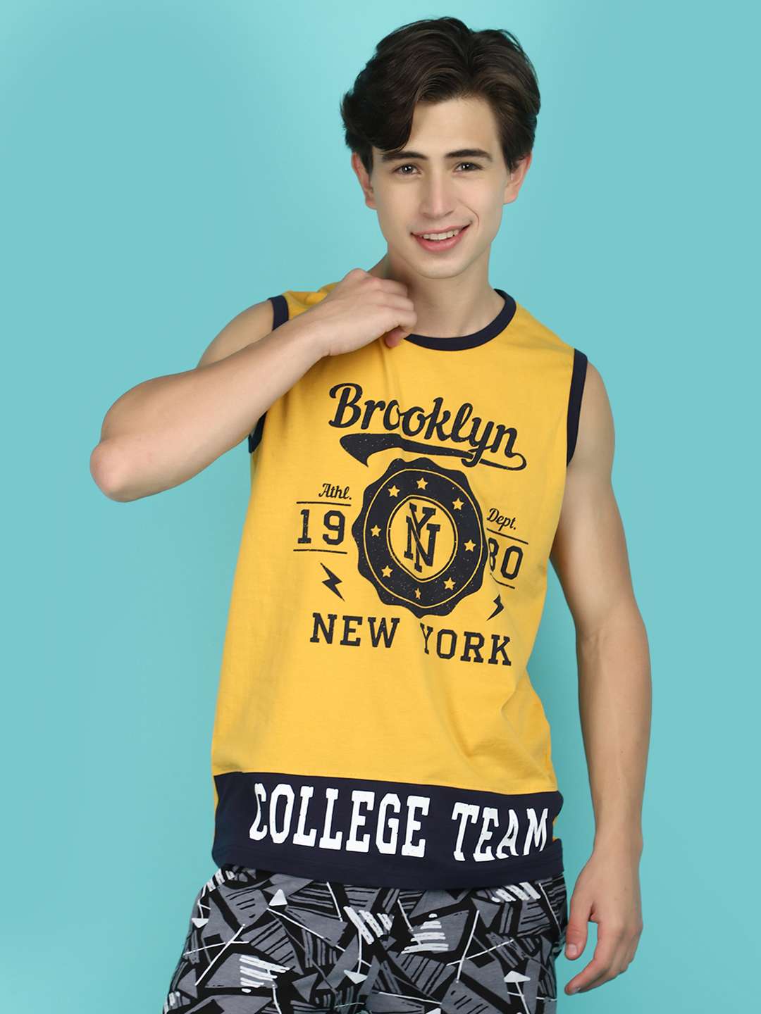 yellow cotton vest - 21058202 - Zoom Image - 0