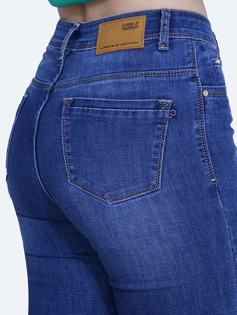 women solid blue washed denim jeans - 21059677 -  Standard Image - 5