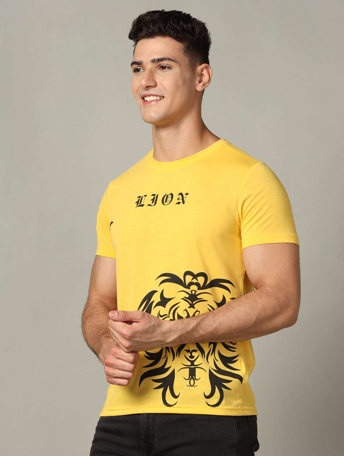 men front print short sleeve t-shirt - 21062288 - Zoom Image - 0
