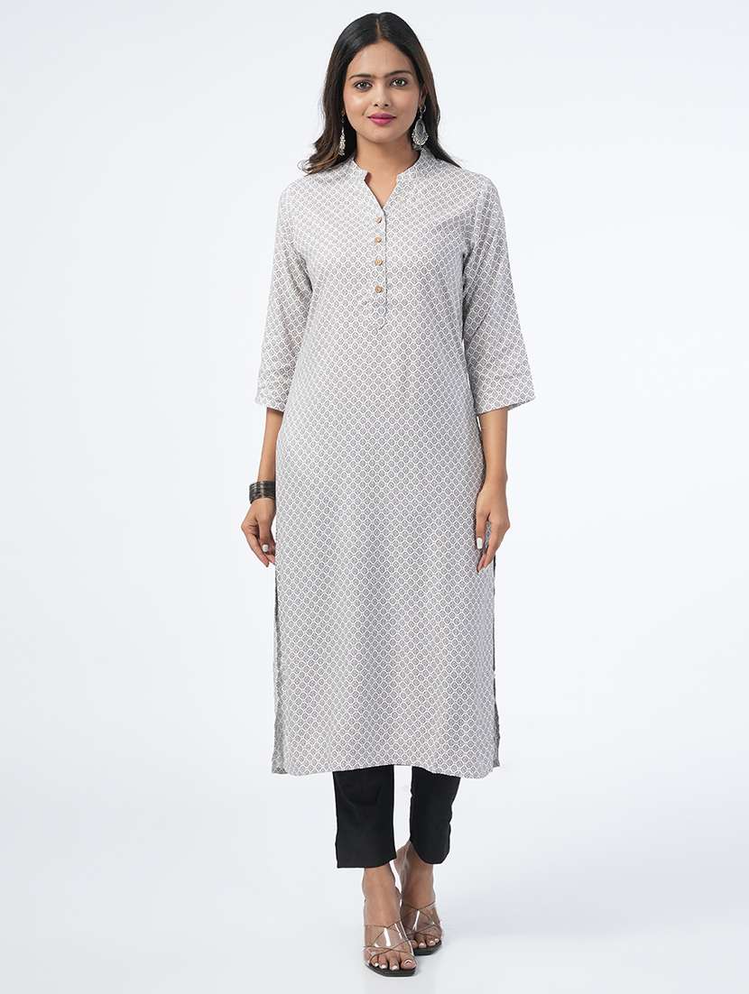 women three quarter sleeve straight kurta
