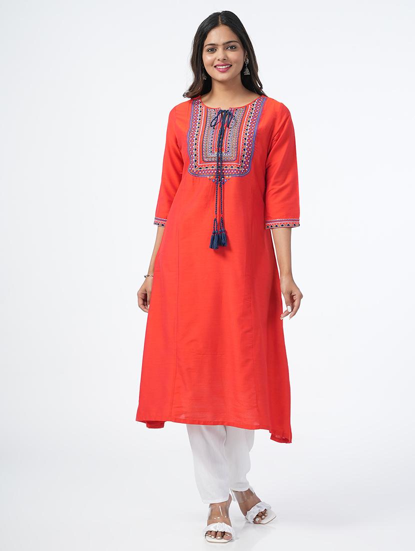 women three quarter sleeve a-line kurta - 21067742 - Zoom Image - 0