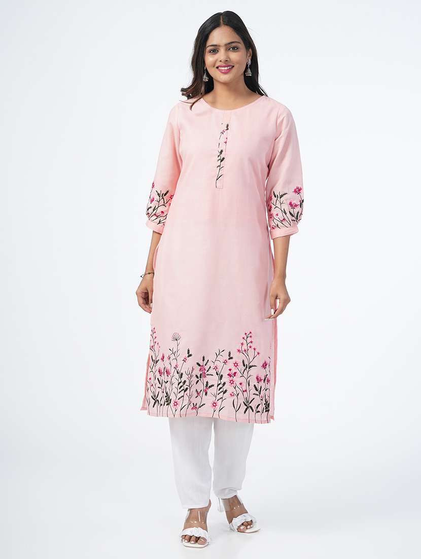 women three quarter sleeve straight kurta