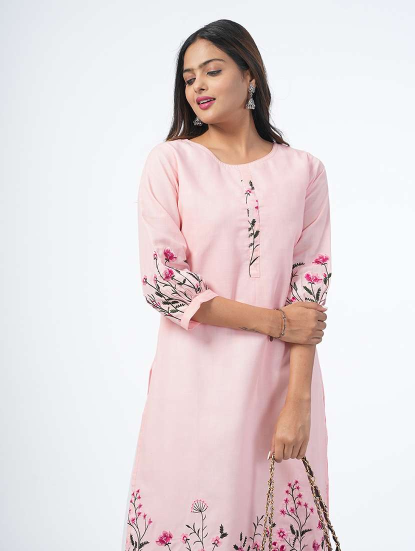 women three quarter sleeve straight kurta - 21067744 -  Standard Image - 3