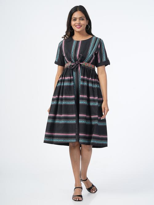 black self design fit & flare ethnic dress - 21067745 -  Standard Image - 0