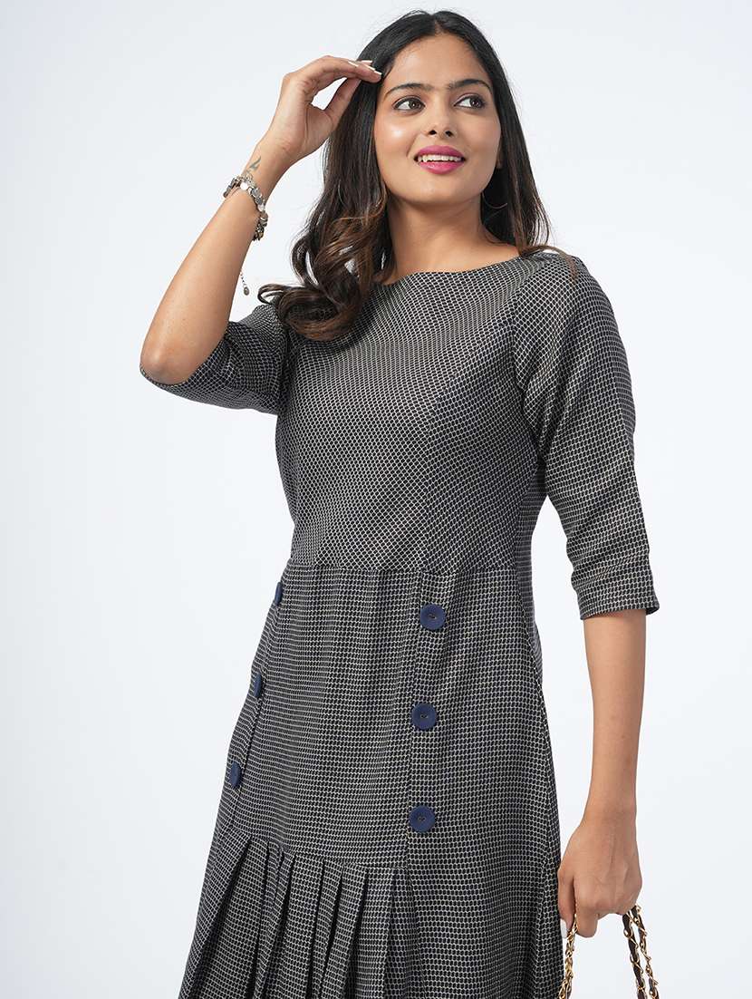 black self design a-line ethnic dress - 21067747 -  Standard Image - 3