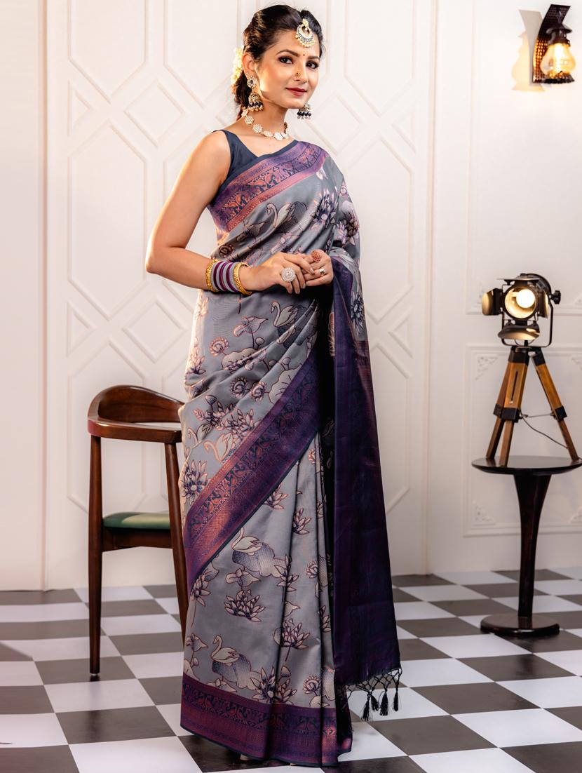 women floral printed bordered saree with blouse - 21068390 - Zoom Image - 0