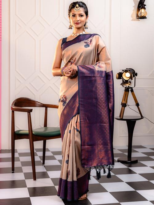 women printed bordered saree with blouse - 21068396 - Standard Image - 0