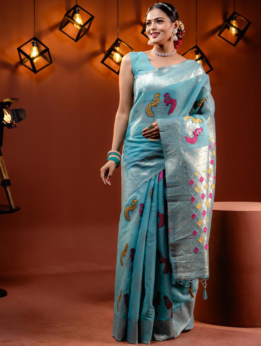 women self design banarasi saree with blouse - 21068439 - Zoom Image - 0