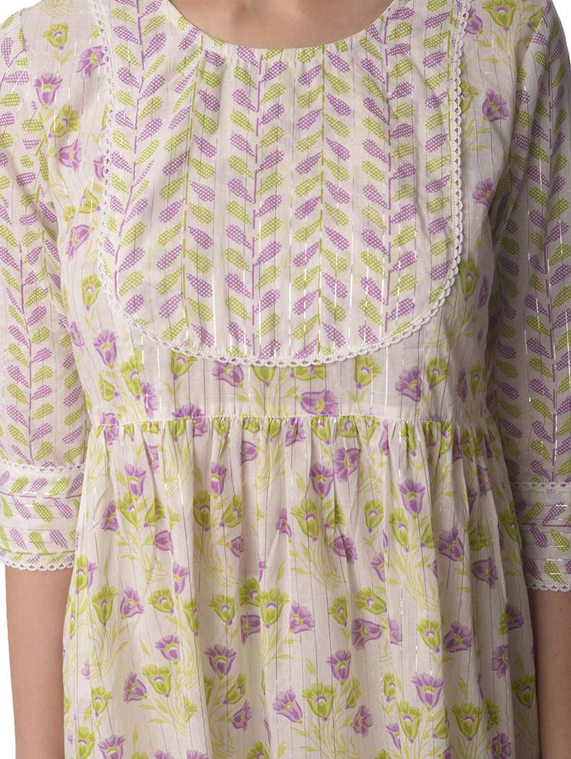 women three quarter sleeve a-line kurta - 21070464 -  Standard Image - 3