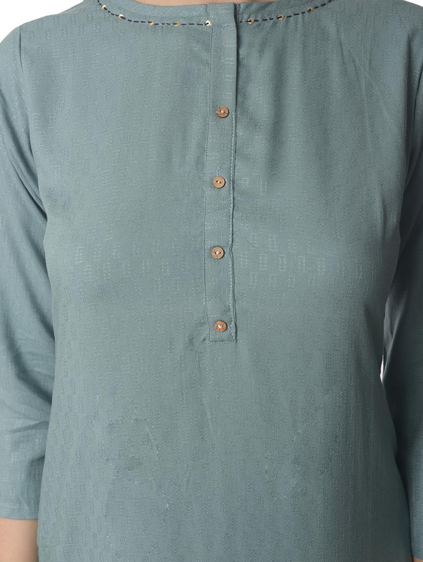 women three quarter sleeve straight kurta - 21070484 - Standard Image - 3