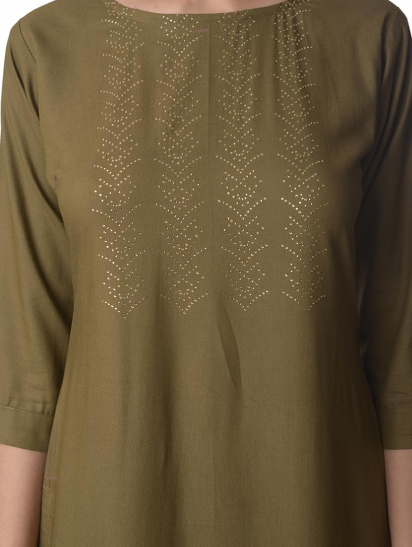 women three quarter sleeve straight kurta - 21070490 - Standard Image - 3