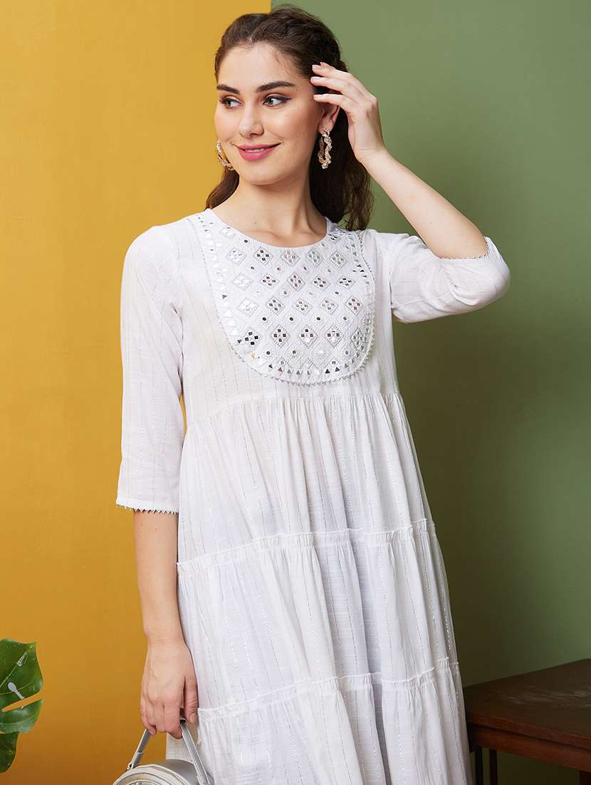 women white round neck tiered kurta - 21081865 -  Standard Image - 3