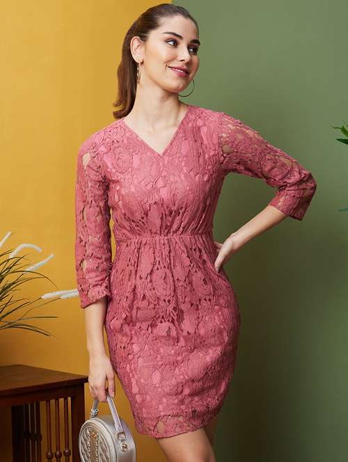 globus women mauve v-neck gathered opaque lace bodycon party dress - 21082071 -  Standard Image - 0