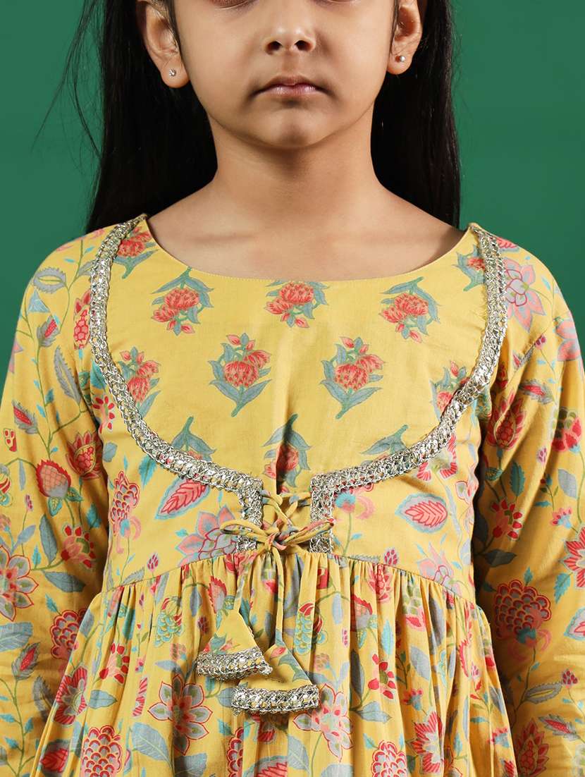 yellow cotton kurta sharara set - 21083061 - Standard Image - 5