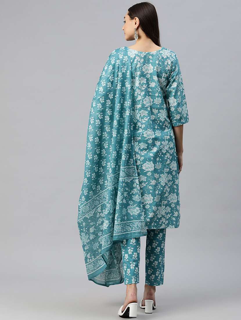women three quarter sleeve kurta pant with dupatta set - 21087629 - Standard Image - 3