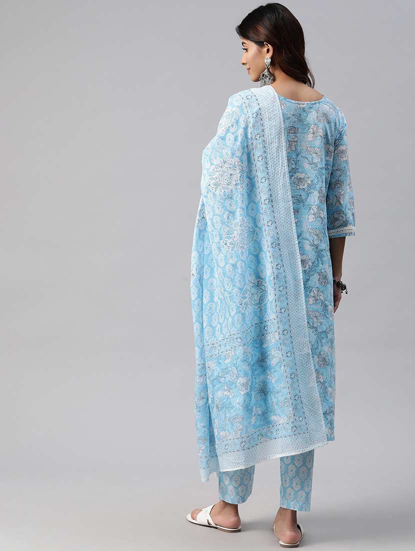 women three quarter sleeve kurta pant with dupatta set - 21087632 - Standard Image - 3