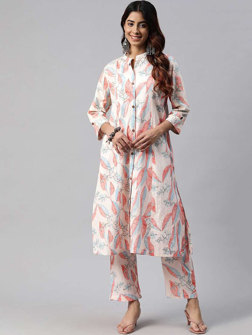 women three quarter sleeve kurta pant set