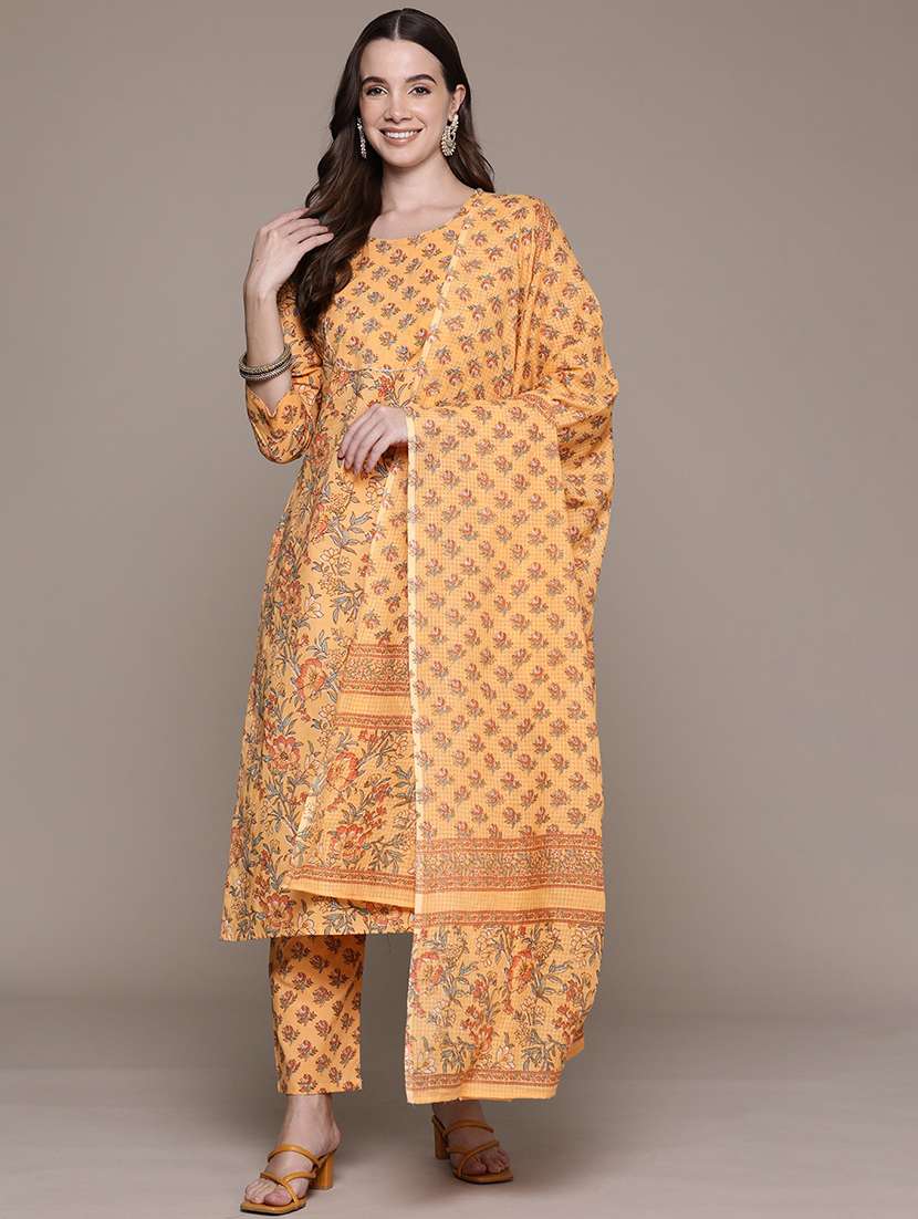 women mellow yellow round neck suit set