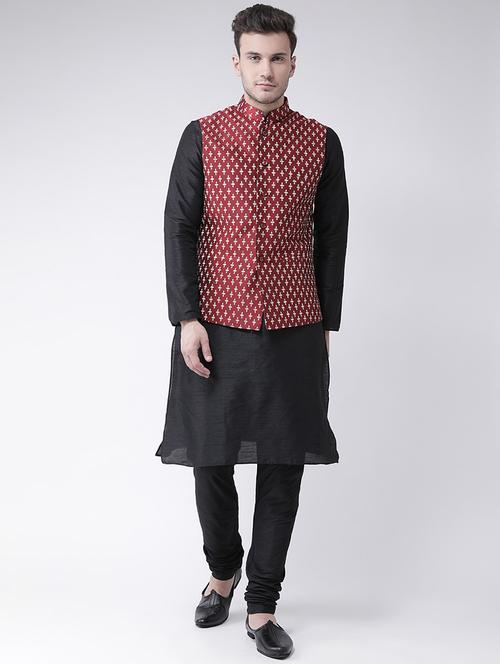 men maroon & black printed kurta pyjama & jacket set - 21097594 - Standard Image - 0