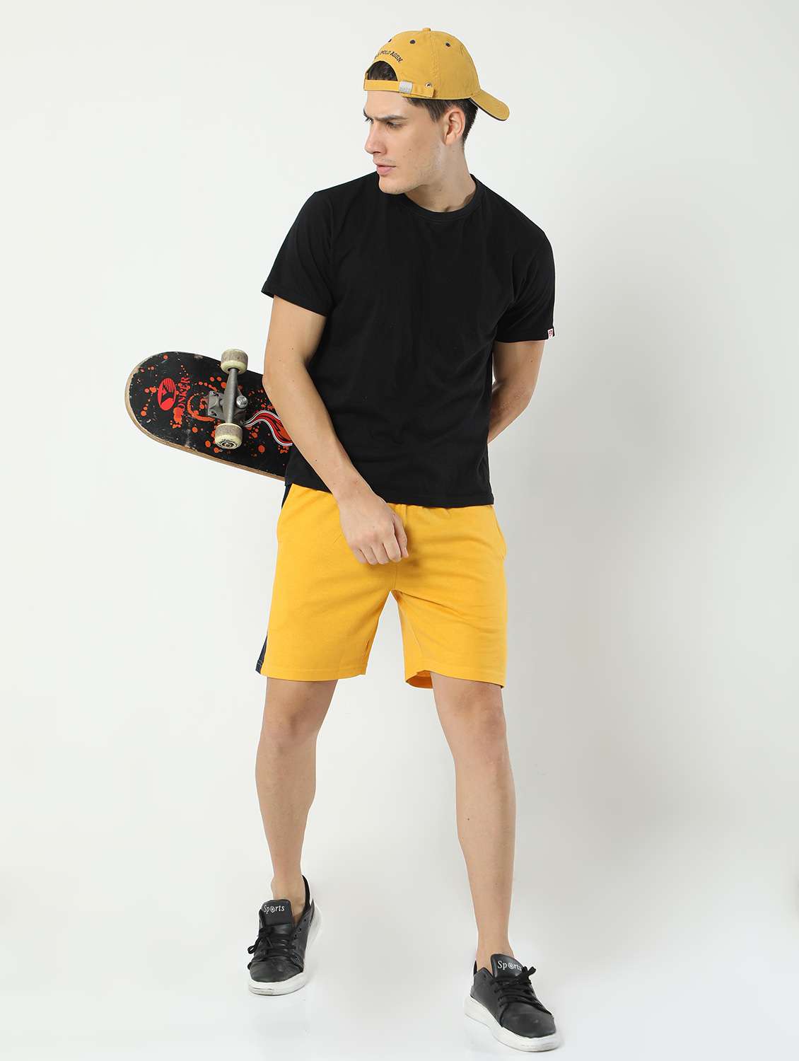 men pack of 2 mid rise shorts - 21099622 -  Standard Image - 3