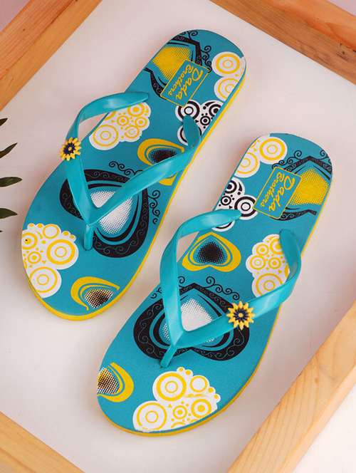 multicolored printed slippers flip flop - 21099875 -  Standard Image - 0