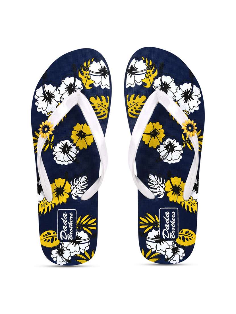 multicolored printed set of 2 slippers flip flop - 21099984 -  Standard Image - 3